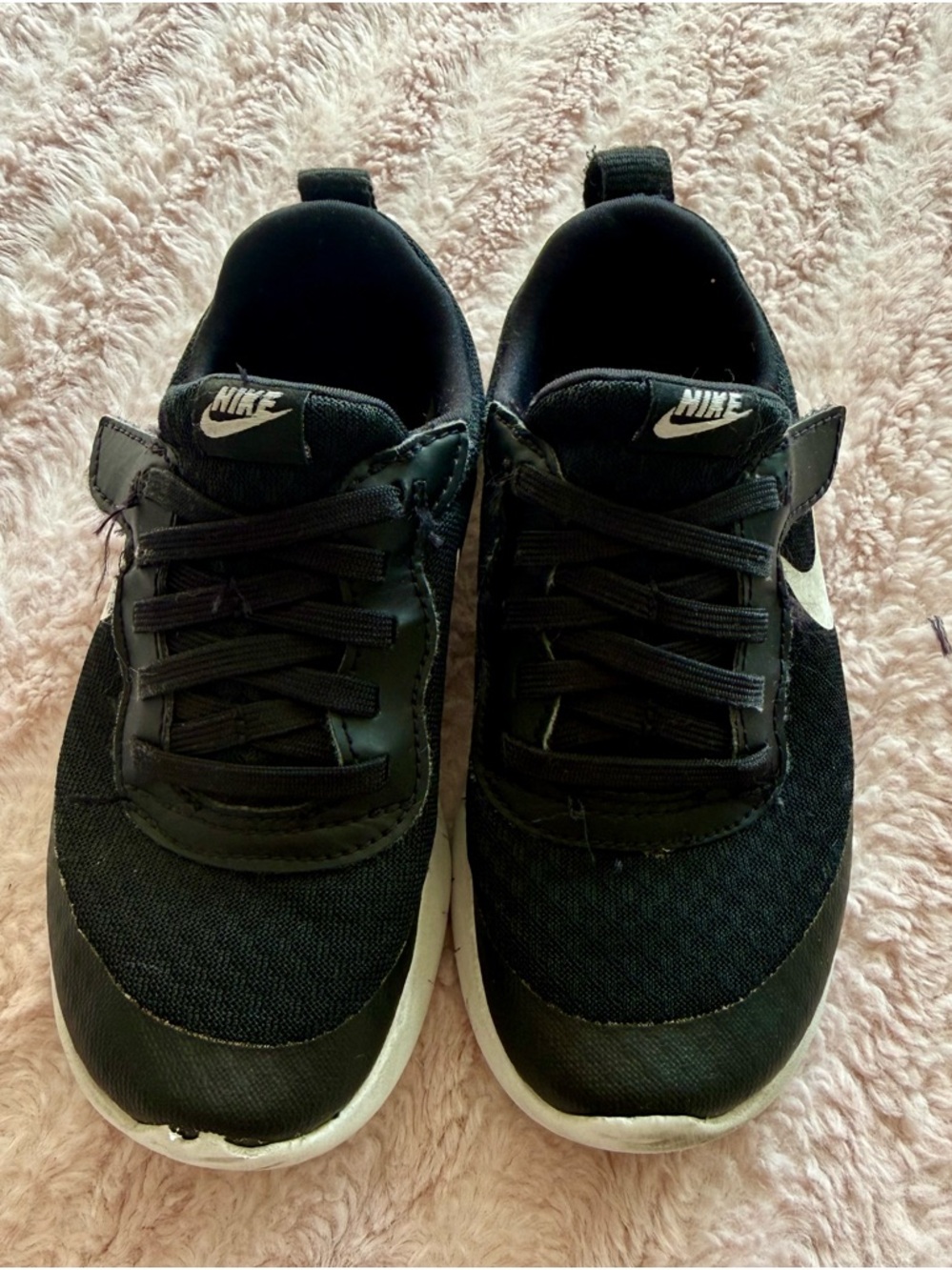 Nike Black and White Kids' Sneakers Size 11C